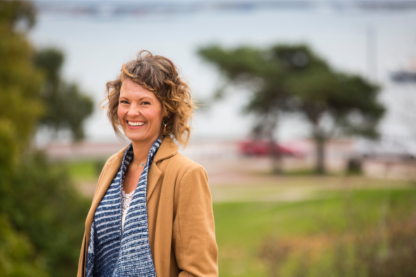 Tara Lange Mielenrauhaa voi etsiä tutustumalla tunteiden tikapuihin