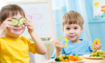 Ruokailun iloa lapsille – uudessa ruokasuosituksessa nostetaan esiin myös henkinen hyvinvointi