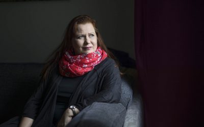 Elina Hiltunen puhuu vakavasta masennuksestaan kuin migreenistä