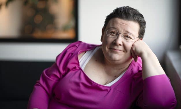 ”Tapaan nykyään vain ihmisiä, joista oikeasti tykkään ja joiden kanssa on hyvä olla”