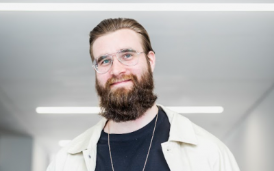 ”Mitä enemmän väsytti, sitä enemmän lisäsin kierroksia töissä”