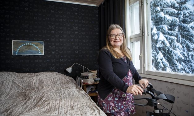 Hannele Cantellista tuli viisikymppisenä vammainen, kun hän sairastui kahteen harvinaiseen autoimmuunisairauteen