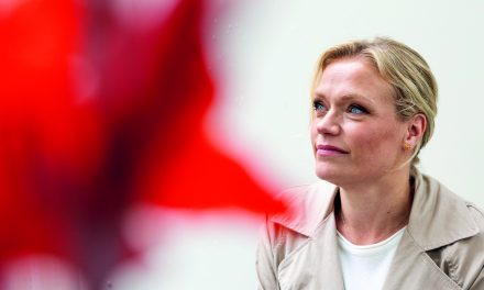 Maaret Kallio: “Pyrin sitkeästi kohti hankaliakin tilanteita ja tunteita”