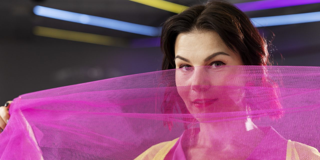 Emilia Kujala: ”Ulkopuolisuus on osa identiteettiäni”