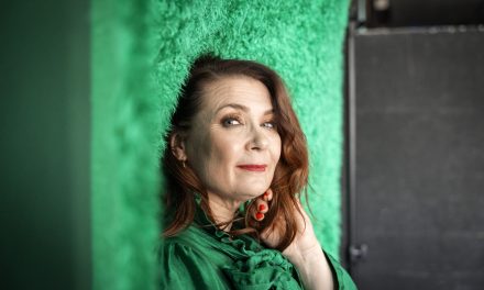 Irina Saari: ”Haluan oppia puhumaan vaikeistakin asioista”